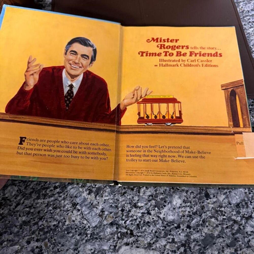 Disney multi Books - Picture 3 of 7